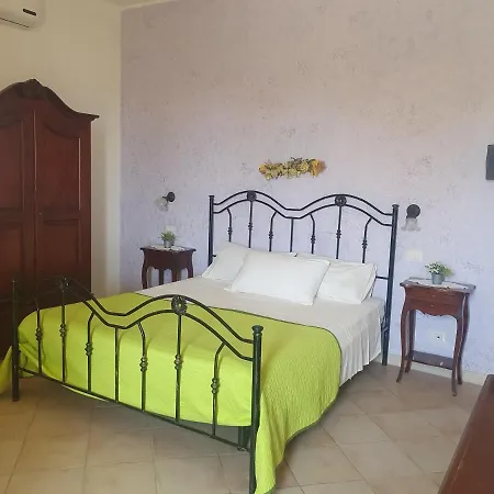 Azzurro Mare Bed and Breakfast *