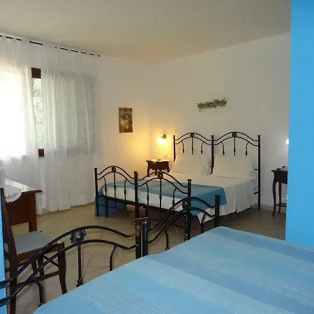 Bed and Breakfast Azzurro Mare *