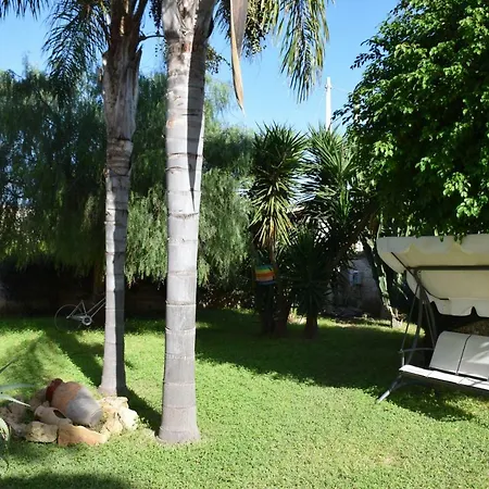 Azzurro Mare Bed and Breakfast *