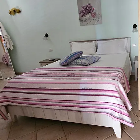 B&B Azzurro Mare 아레넬라