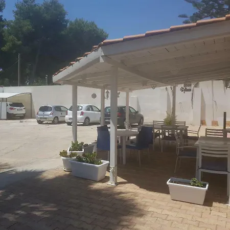 Azzurro Mare B&B 아레넬라