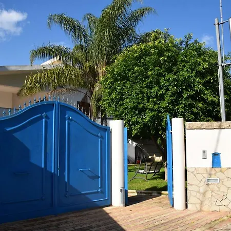 Azzurro Mare 3* 아레넬라